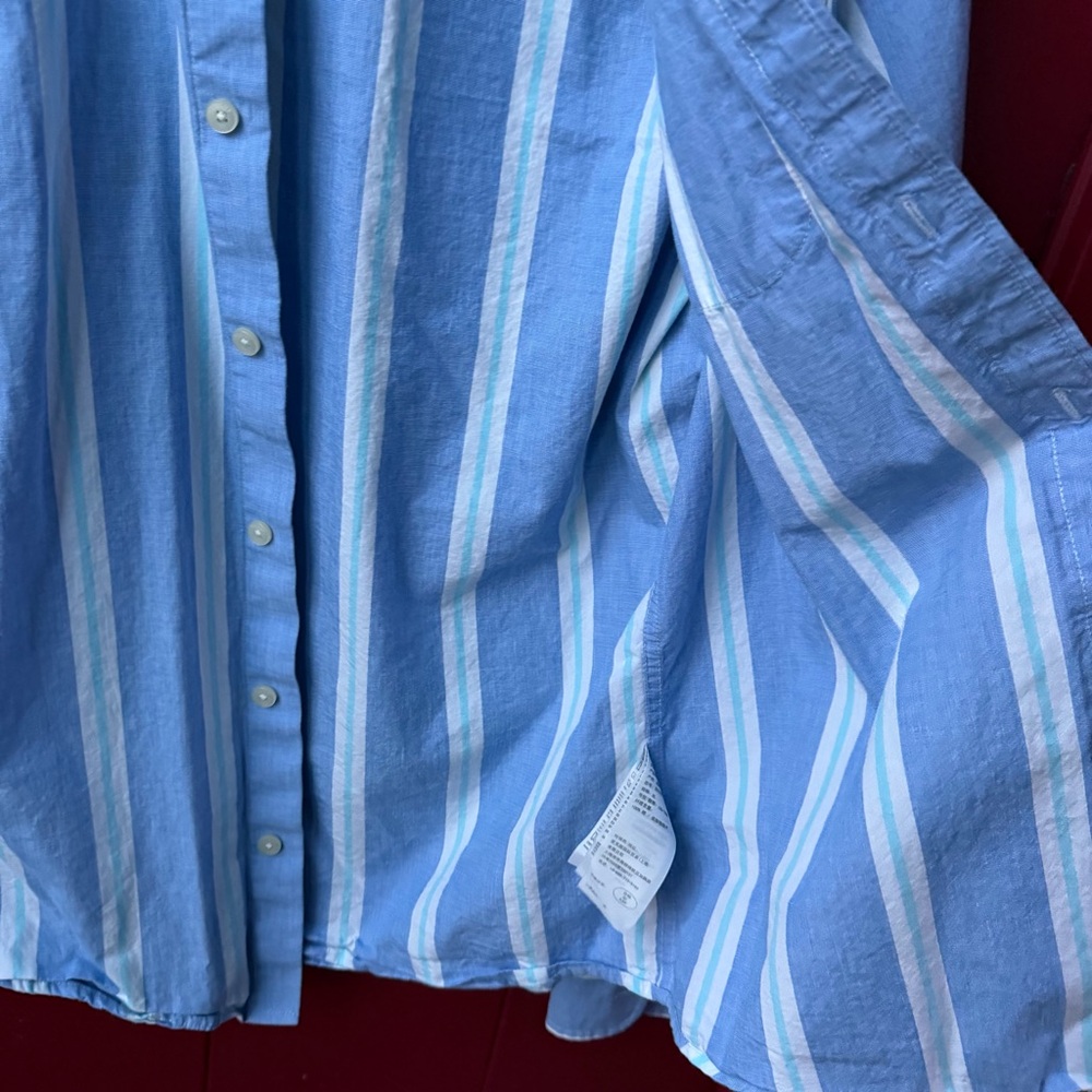 Hollister Button Down! Like New! - Picture 7 of 13